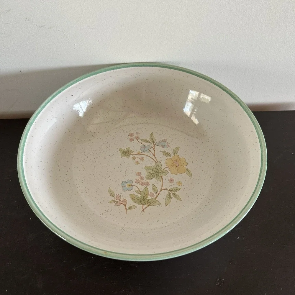 Heather Stone Serving Bowl Laurel International Silver Co Japan Floral 9.5
